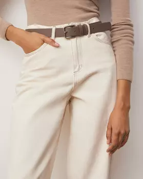 Ремень кожаный с квадратной пряжкой