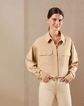 Рубашка с накладными карманами One size