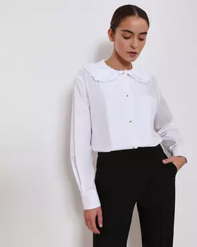 Рубашка с оборкой на воротнике