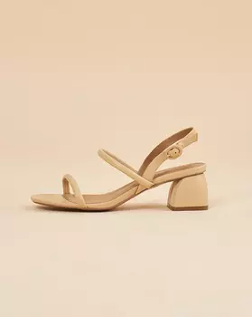 Сандалии на каблуке 41