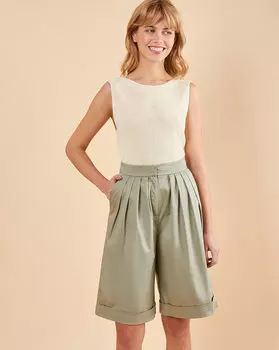 Шорты широкие со складками S