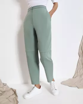 Спортивные брюки с карманами