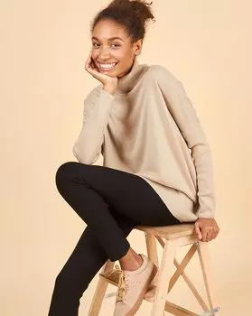 Свитер объёмный тонкой вязки S