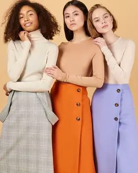 Свитер тонкой вязки L