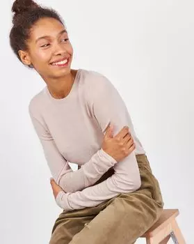 Свитер тонкой вязки L