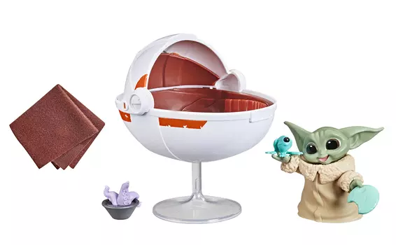 Фигурка Star Wars The Mandalorian: The Bounty Collection – The Child Grogu`s Hover-Pram Pack (7 см)