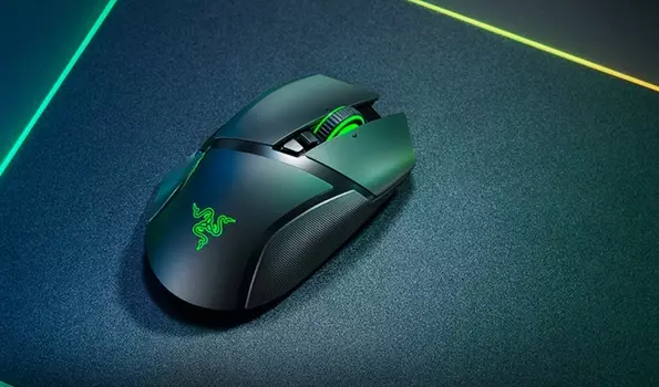 Мышь Razer Basilisk Ultimate &amp; Mouse Dock 11btn беспроводная, игровая для PC (RZ01-03170100-R3G1)