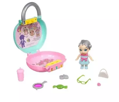 Bondibon Игровой набор OLY Кукла в чемоданчике на кодовом замке в парике с аксессуарами