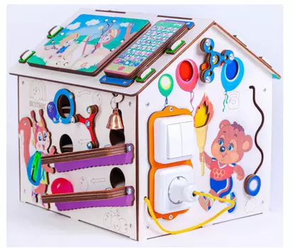 Деревянная игрушка Iwoodplay Бизиборд Домик со светом Спорт