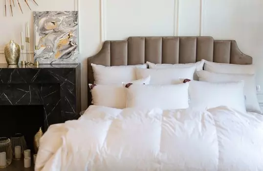 German Grass Подушка Sky Down Grass средняя 50х68