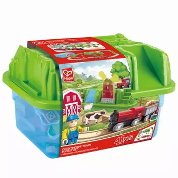 Hape Игровой набор Деревянная железная дорога в чемодане Фермерский дворик