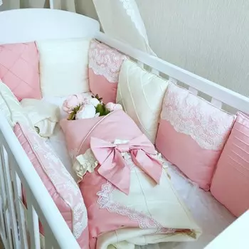 Комплект в кроватку Krisfi Совершенство (13 предметов) для овальной кроватки