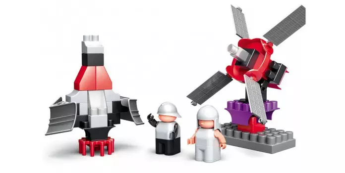 Конструктор Bauer Cosmo Запуск спутника и перехватчик Блокмена (44 элемента)