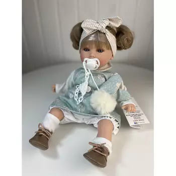 Marina&Pau Кукла-пупс Малышка-зайка со звуком 40 см