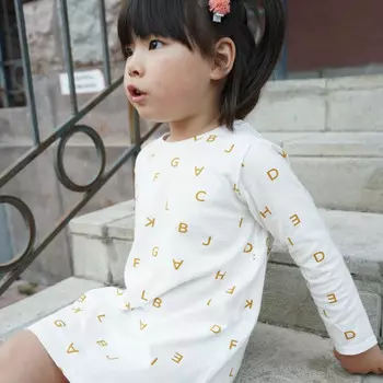 Mjolk Платье с длинным рукавом Буквы