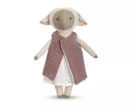 Мягкая игрушка Lukno Овечка старшая дочь София в корзинке