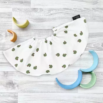 Нагрудник Mjolk Двусторонний Яблочки