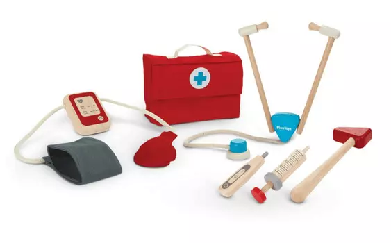 Plan Toys Игровой набор Доктор 3451