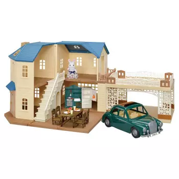 Sylvanian Families Игровой набор Большой дом с гаражом