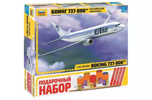 Звезда Сборная модель Пассажирского авиалайнера Боинг 737-800