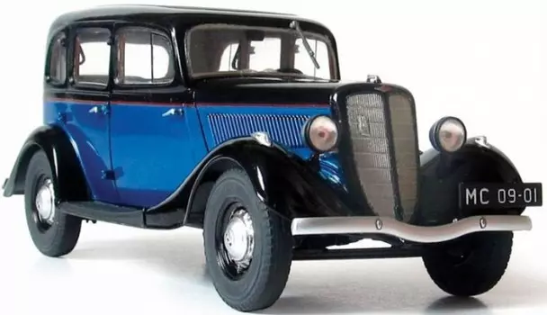 Звезда Сборная модель Советский автомобиль ГАЗ М1