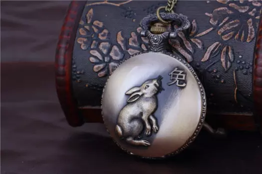 0 кролик, Зодиак рельефные карманные часы в стиле ретро с китайским бронзовым дизайном, повседневные мужские и женские кварцевые часы с уникальной цепочкой