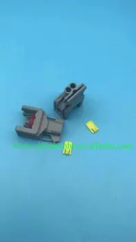 10 шт. 2 Pin PN 10811963 герметичный разъем инжектора 240PC024S8014 для FCI
