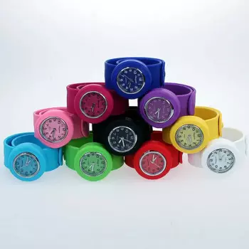 10 шт./лот, смешанные цвета, оптовая продажа, женские, для мальчиков и девочек, детские часы, желе, конфеты, кварцевые часы, наручные часы, детские часы для малышей