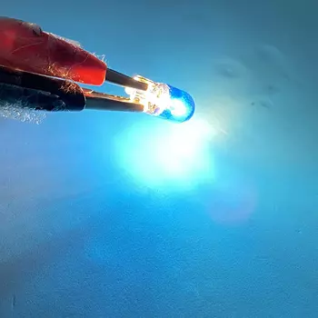 10X Purple T10 501 W5W Wedge Интерьер автомобиля 12 В 3 Вт Приборная панель Приборная панель Галогенная лампа для стайлинга автомобилей Лампочки Аксессуары