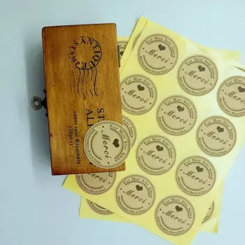 120PCS/lot Handmade Round black heart Merci Self-adhesive Kraft Paper Sealing package label DIY Handmade Products