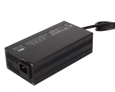 12 В 15 а свинцово-Кислотное зарядное устройство автомобильное зарядное устройство