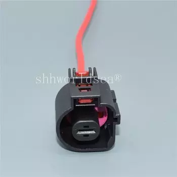 1 комплект 1контакт 1К 0973751 Автомобильный стартер, водонепроницаемый разъем 1K0 973 751, кабельная розетка для VW Sagitar Magotan Golf Audi