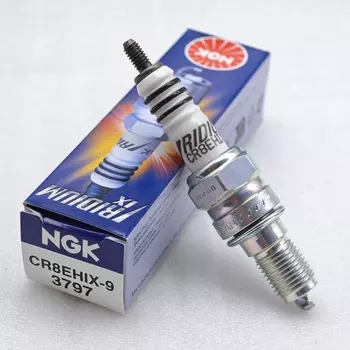 1 шт., иридиевая свеча зажигания NGK для мотоцикла CR9EHIX-9 CR8EHIX-9 применима к CB400 CBR250 CBR650 CBF1000 Bumblebee