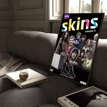 1pc Teen TV Series Skins Generation 1 Whitepaper Poster Waterproof Paper Sticker Coffee House Bar Aesthetic Art Wall Painting