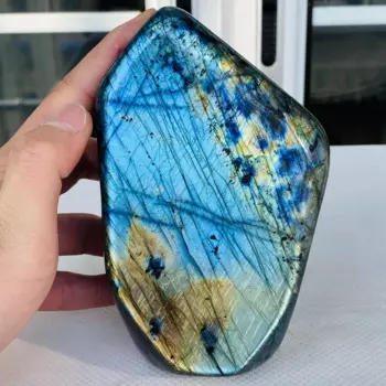 Лабрадорит WEI HONG 200-2600г