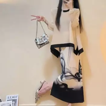 2024 Элегантные Модные приталенные женские комплекты одежды в стиле Харадзюку, Свободные повседневные универсальные юбки, футболки с рукавом три четверти и принтом