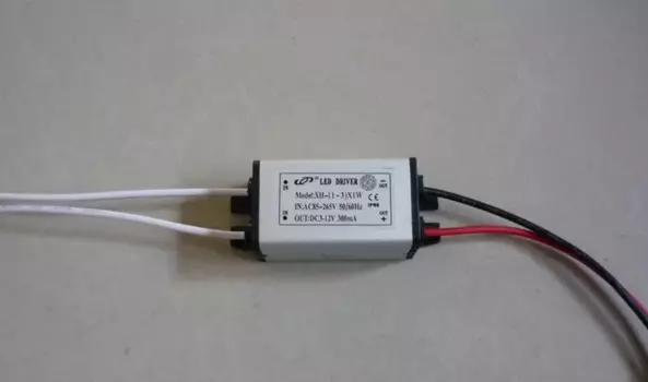 20 шт./партия 3X1W водонепроницаемый ip66 Светодиодный внешний драйвер, 85-265 в широкий вход напряжения светодиодный драйвер адаптер для потолочного светильника 3 Вт