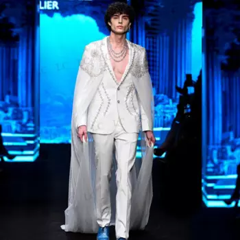 Блейзер и брюки с бриллиантами и стразами, 2 шт.