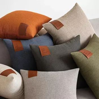 Кожаная декоративная наволочка