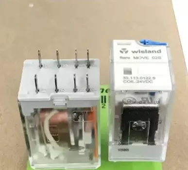 33.113.0120.9 4-контактное реле DC24V