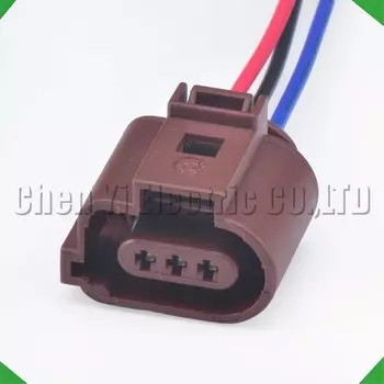 3-контактный автомобильный водонепроницаемый разъем для дневных ходовых огней 3B0 973 703 A для VW Sagitar Magotan Audi A4 A6 3B 0973703 A