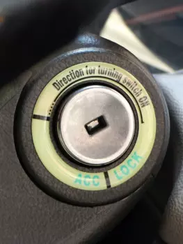 3D гелевая светящаяся наклейка на брелок для ключей, светящаяся крышка переключателя зажигания для Renault Duster Clio DACIA 3 Twingo Logan Sandero Modus, наклейки