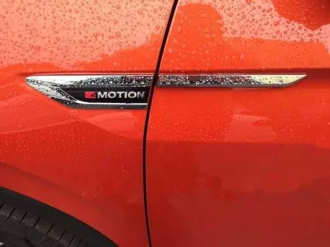 4 движения 4 движения 4x4 Автомобильная оригинальная дверь боковое крыло знак эмблема наклейка отделка для 2017-2023 VW Tiguan mk2