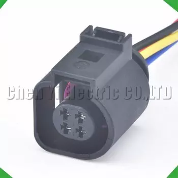 4 Pin Auto Connectors Water temperature and liquid level sensor Plug 4B0973812 4B0973712 4H0973712 For VW Magotan Passat Audi