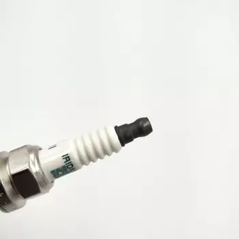 4 шт. Свеча зажигания SC20HR11 SK20R11 SK20HR11 FK20HR11 SC16HR11 SK20BR11 SK20BGR11 для Toyota Lexus