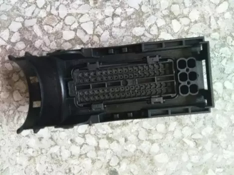 9-1452931-9 оригинальный точечный разъем Tyco AMP TE AMP
