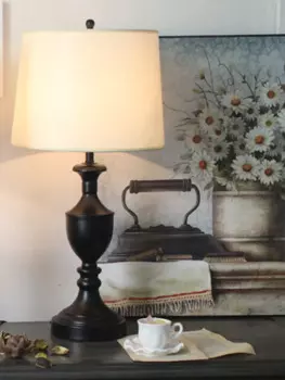 Настольная лампа juhaw из металла и ткани