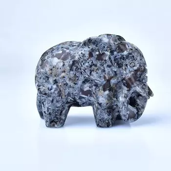 Аметистовый резной слон Worry Stone