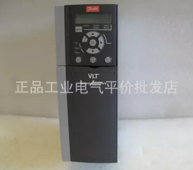 Аутентичный инвертор FC302P5K5T5E20H2XNC Danfoss 5.5KW поставляется стандартным с 131B4324.