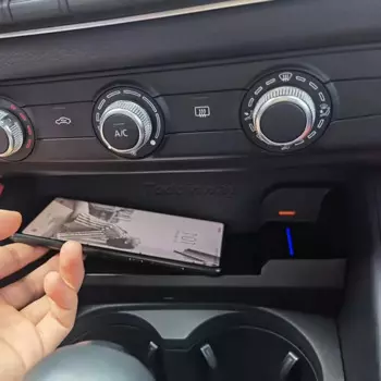 Автомобильное беспроводное зарядное устройство для Audi A3 8V S3 2014 2015 2016 2017 2018 2019 2020, держатель для телефона, аксессуары для быстрой зарядки мобильного телефона